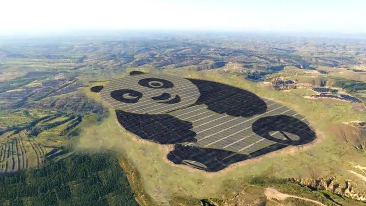 Cea mai creativă centrală solară are forma unui urs panda