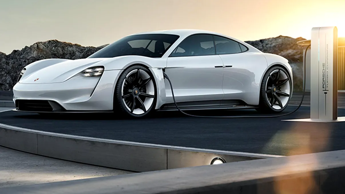 Primul Porsche Mission E complet electric are un preț de achiziție