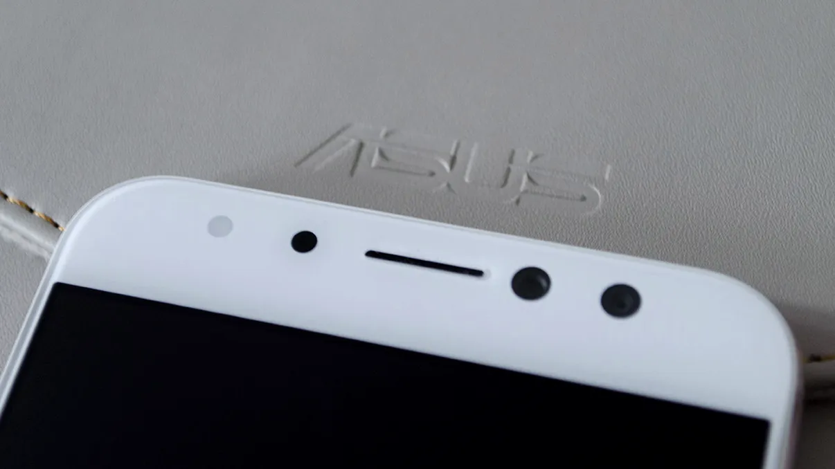 Noile telefoane ASUS ZenFone 4 au fost lansate în Europa