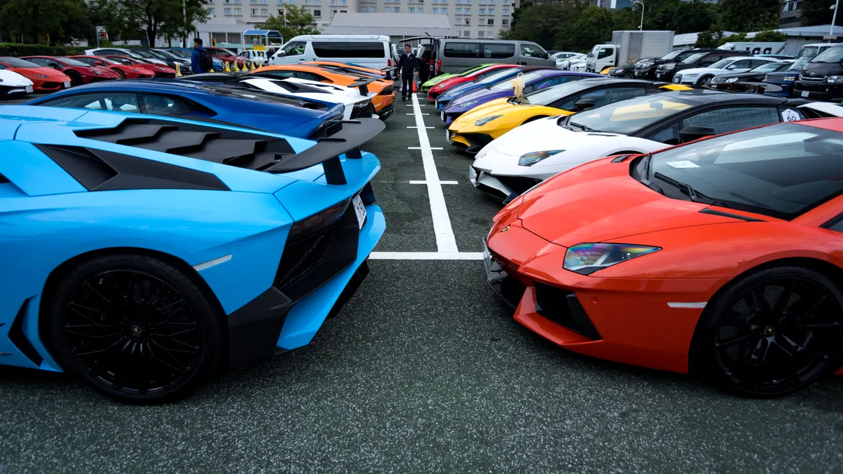 Ziua Lamborghini a reunit cele mai emblematice modele ale producătorului [FOTO]