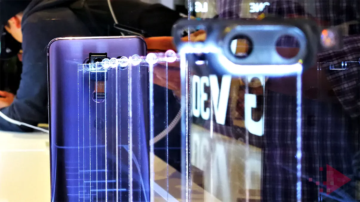 Cum ar putea camera telefonului să-ți înlocuiască PIN-ul