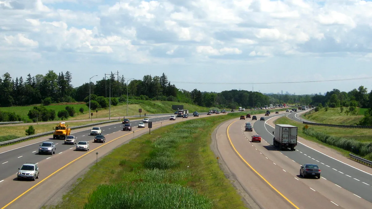 Lucruri mai puțin cunoscute despre autostrăzile din lume