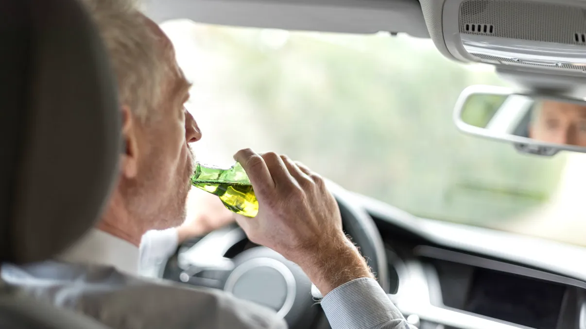 Scuza găsită de un șofer prins beat la volanul unei Tesla