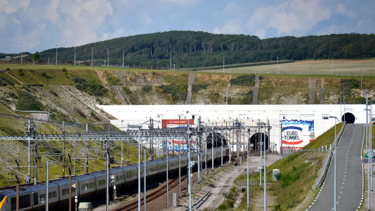 Cel mai lung tunel subacvatic din lume va fi construit în Europa