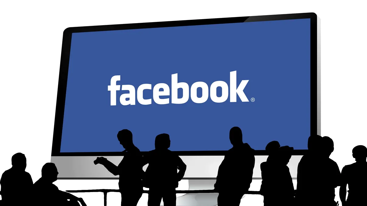 Facebook recunoaște numărul fabulos de conturi false