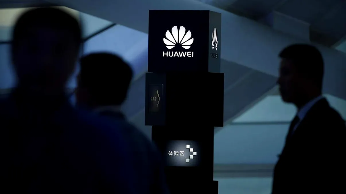 Telefoanele Huawei și ZTE sunt periculoase, din perspectiva șefilor CIA, FBI și NSA