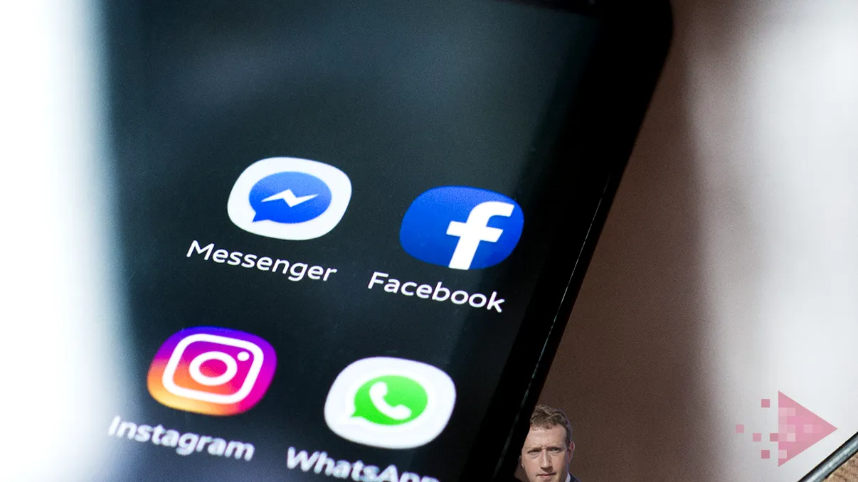 Cum afli toate informațiile pe care le are Facebook despre tine