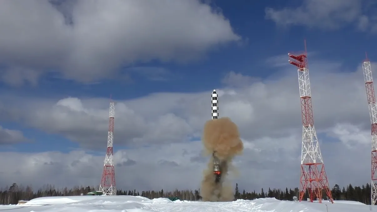 Racheta despre care Rusia spune că poate lovi oricând America