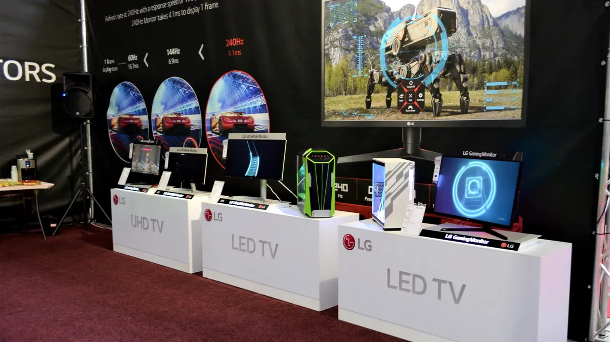 LG a prezentat la Comic Con monitoarele ideale pentru gaming