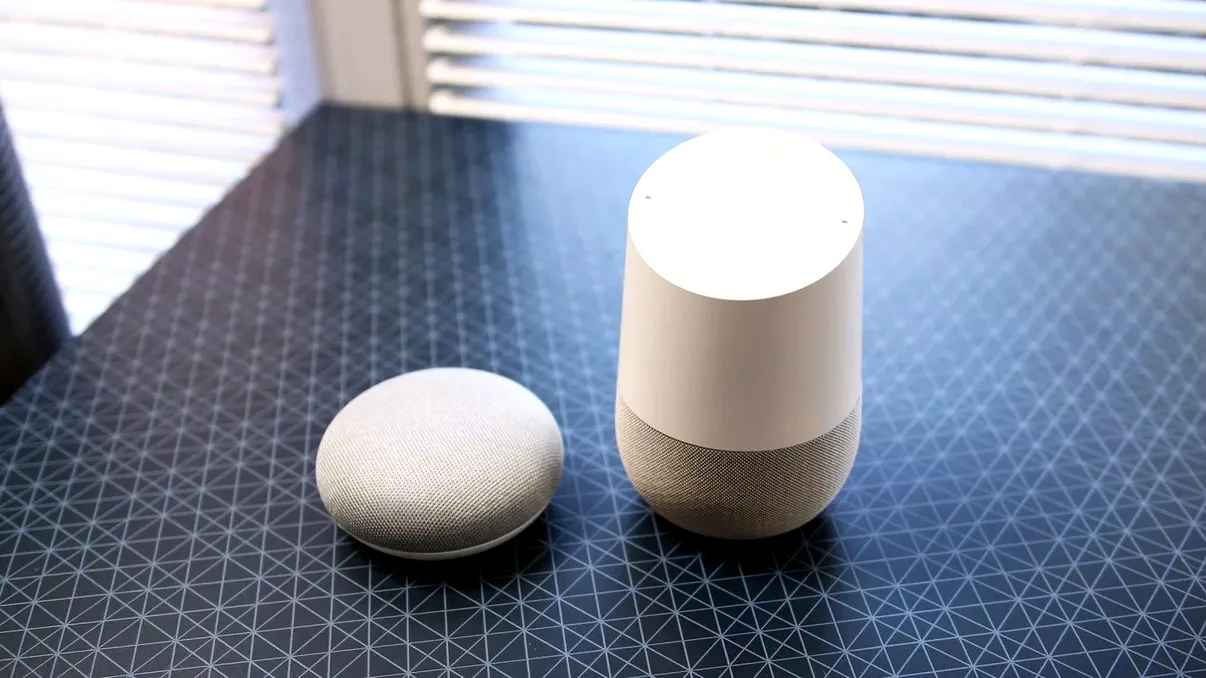 Boxele inteligente de la Google dezvăluie locația ta răufăcătorilor