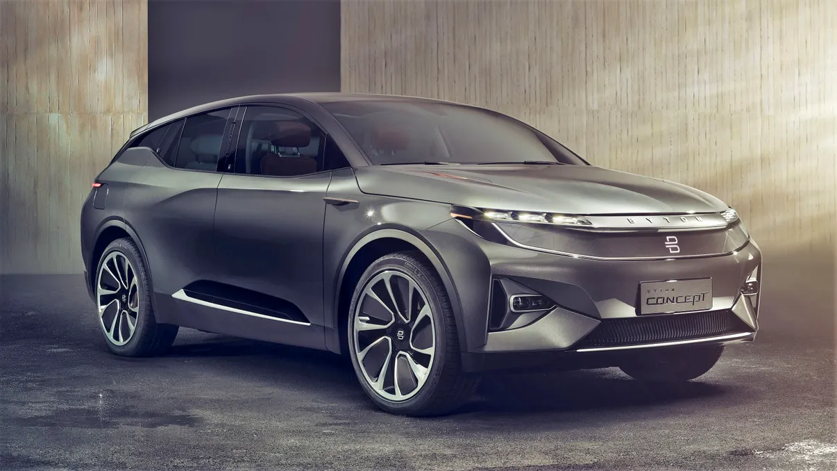 Chinezii bagă bani într-o mașină electrică cu adevărat specială