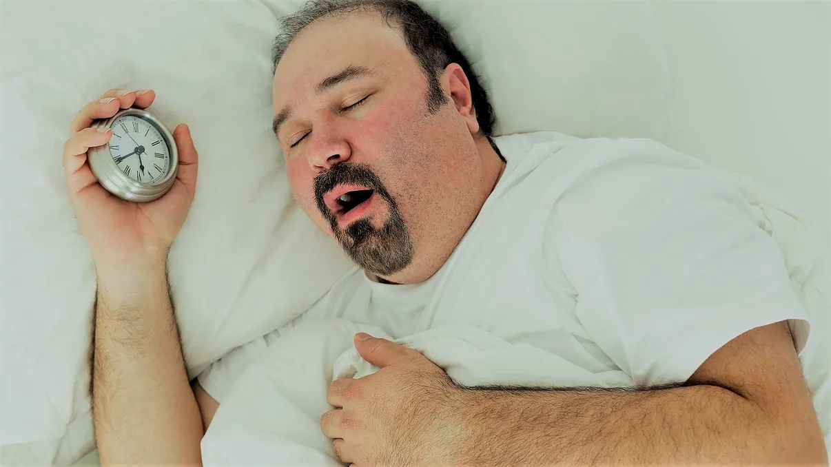 De ce lucratul în ture de noapte îți distruge sănătatea