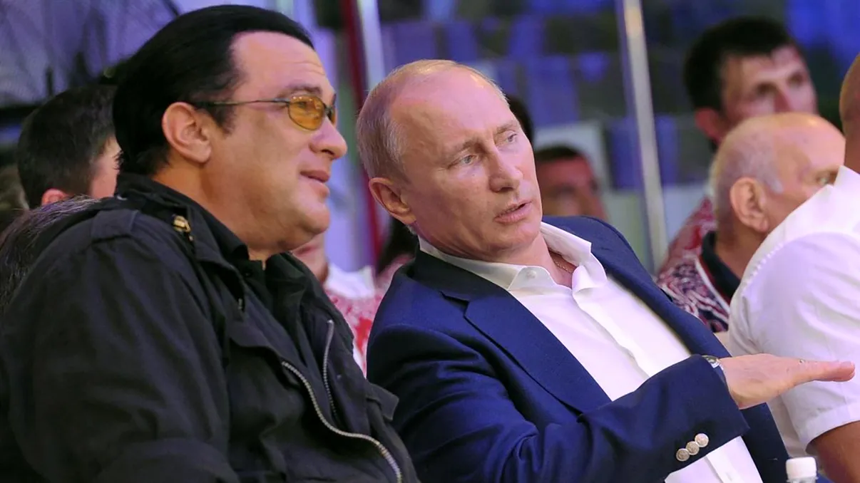 Steven Seagal, prietenul lui Putin, va reprezenta interesele Rusiei în SUA