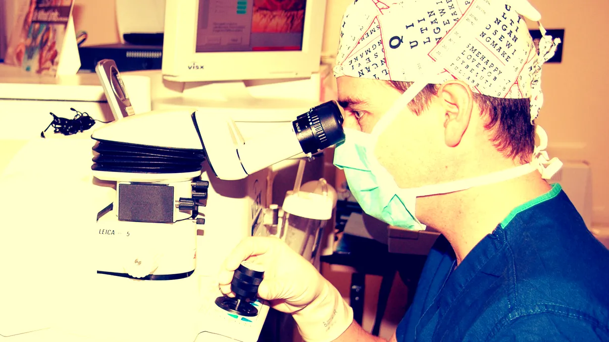 „Robotul” care poate fi revoluționar în tratarea cancerului