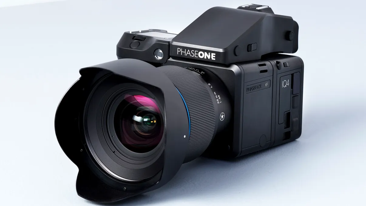 Costă cât o garsonieră, dar doar Phase One are 151 de megapixeli