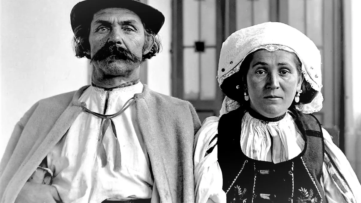 FOTO Imagini istorice cu românii de acum 100 de ani