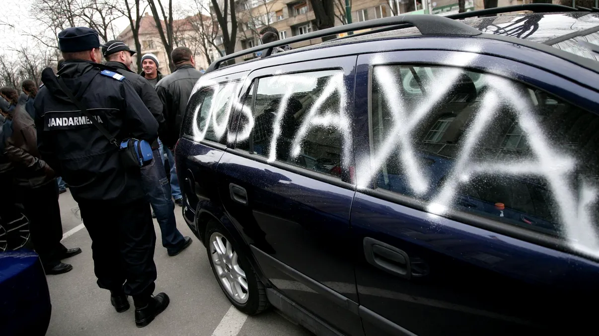 Noua taxă auto: când vei rămâne fără bani de concediu ca să-ți înmatriculezi mașina