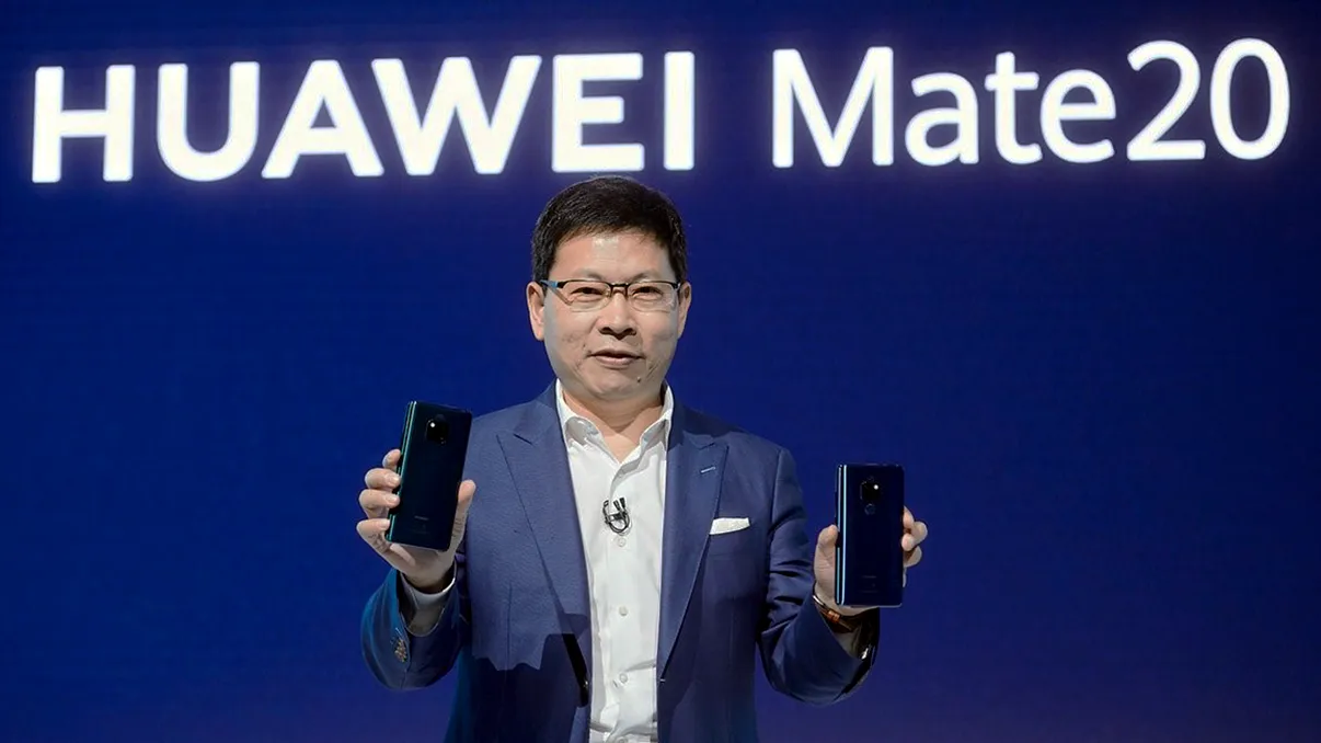 Huawei Mate 20 Pro renunță la microSD, dar ce-i cardul care-l înlocuiește?