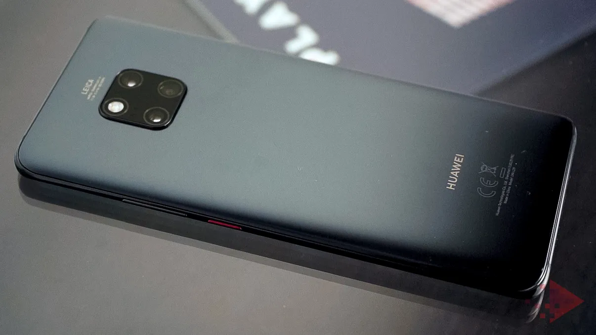 Cum arată telefonul pliabil 5G al Huawei și când se lansează