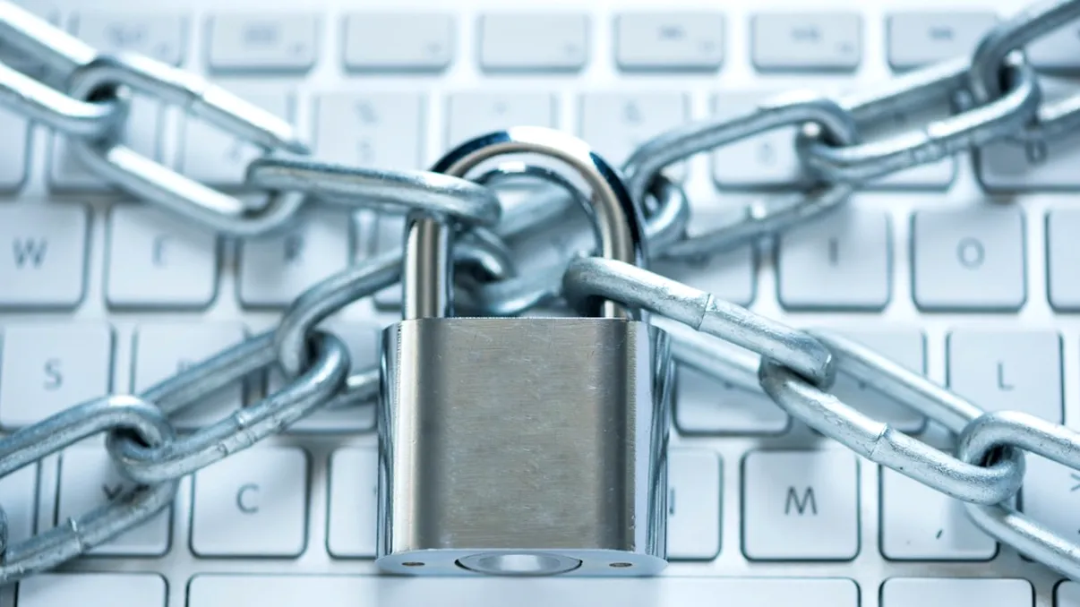 Internetul devine din ce în ce mai restrictiv, contrar speranțelor