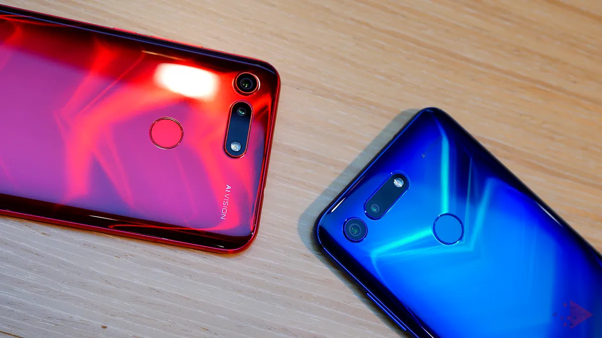 În 2019 vom vedea telefoane cu camere foto de 100 MP și 64 MP