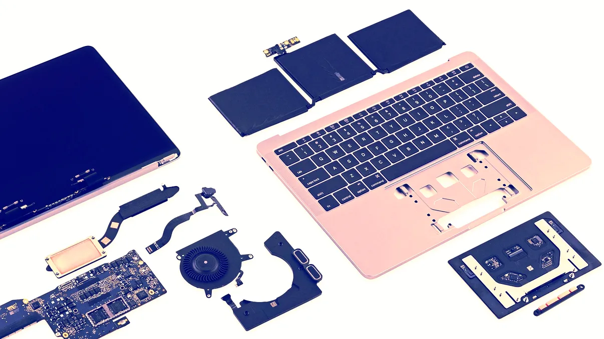 Marea ruptură din tech: Apple renunță la Intel, ca furnizor de procesoare pentru Mac