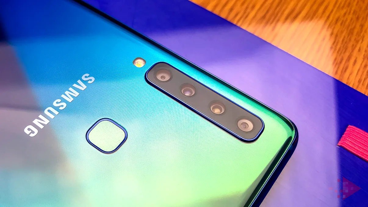 TEST Samsung Galaxy A9 - Ce face telefonul-fenomen cu patru camere