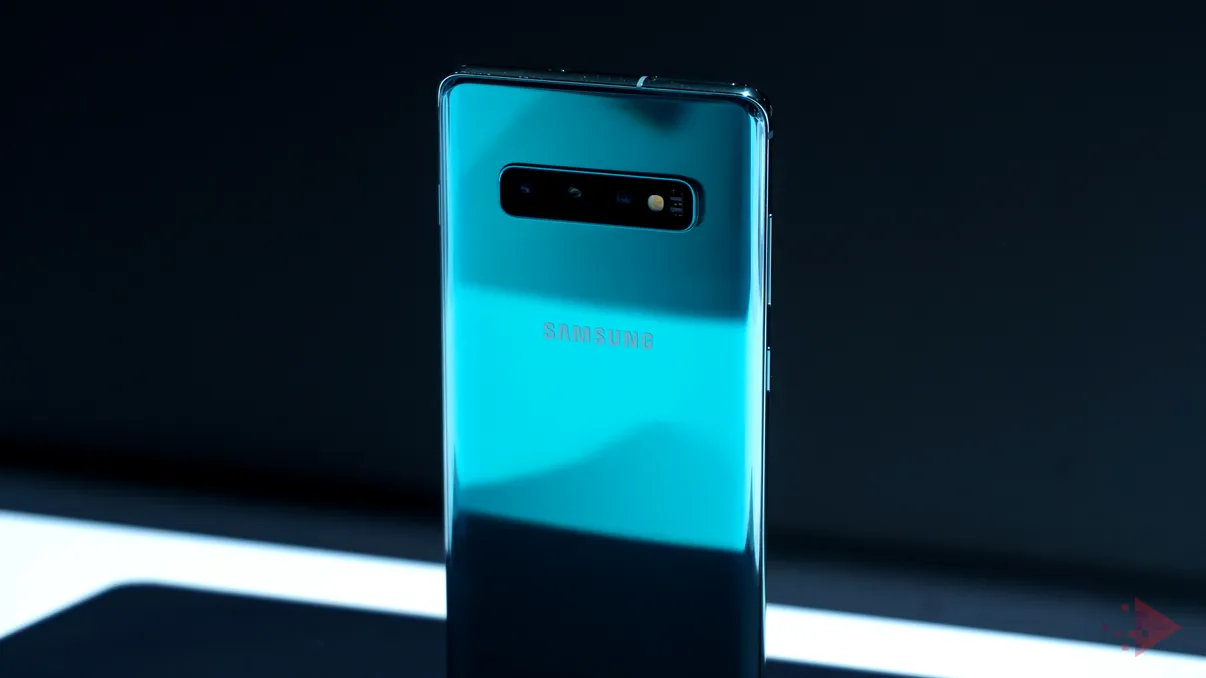 Prețuri Digi Mobil pentru Samsung Galaxy S10: cât costă Galaxy S10