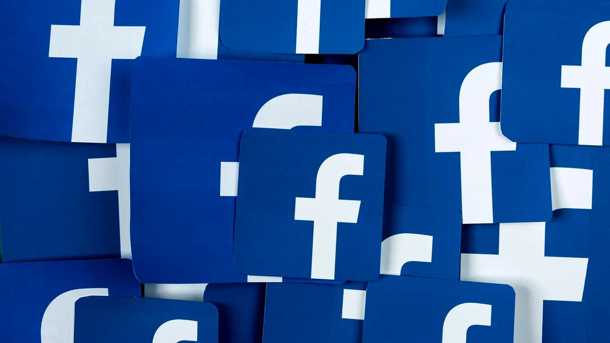 Pornhub a avut creștere imensă când a picat Facebook și Instagram