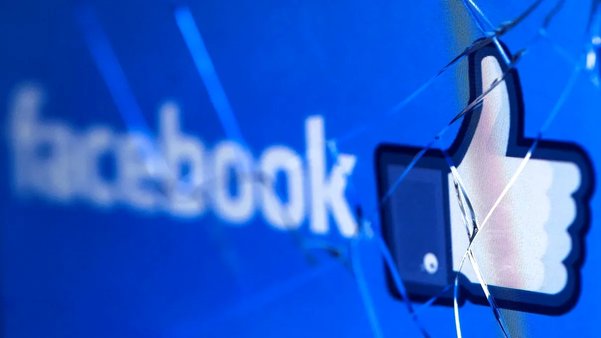 Facebook, la pământ: WhatsApp, Instagram au picat. Ce se întâmplă?