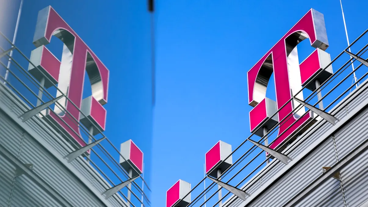 Cine vrea să cumpere Telekom România și când s-ar putea face vânzarea