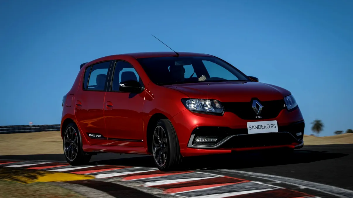 Va ajunge Sandero RS, modelul sport al celor de la Renault, și-n Europa? Francezii au o postare surpriză