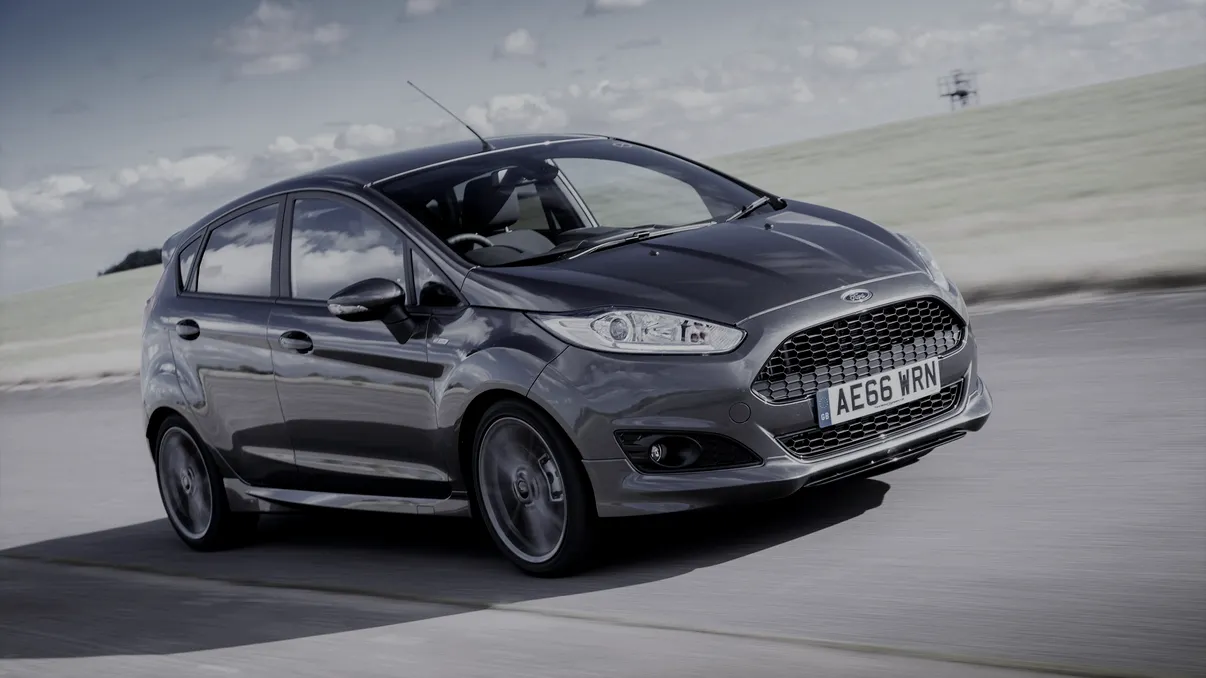 Mașinile moderne pot fi furate în câteva zeci de secunde. Ce tactică folosesc hoții