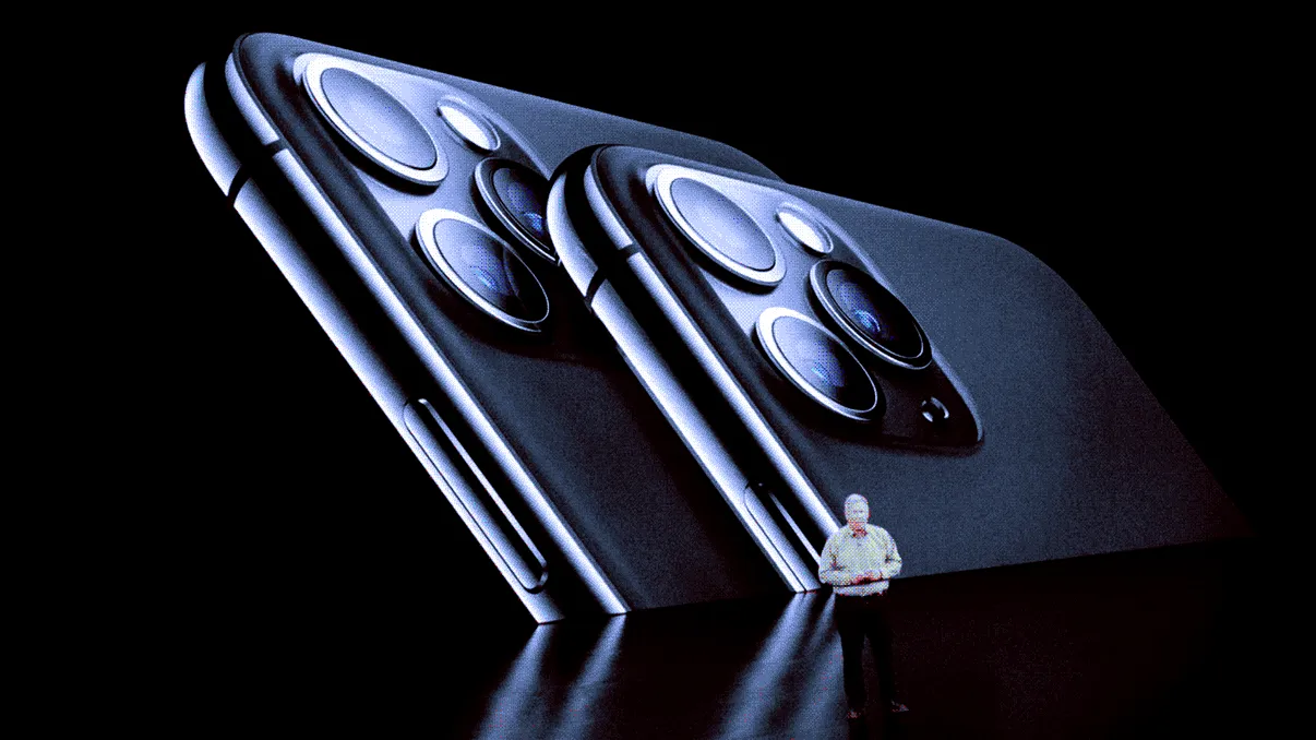 Cât muncești ca român pentru iPhone 11 ca să știi dacă îți permiți unul