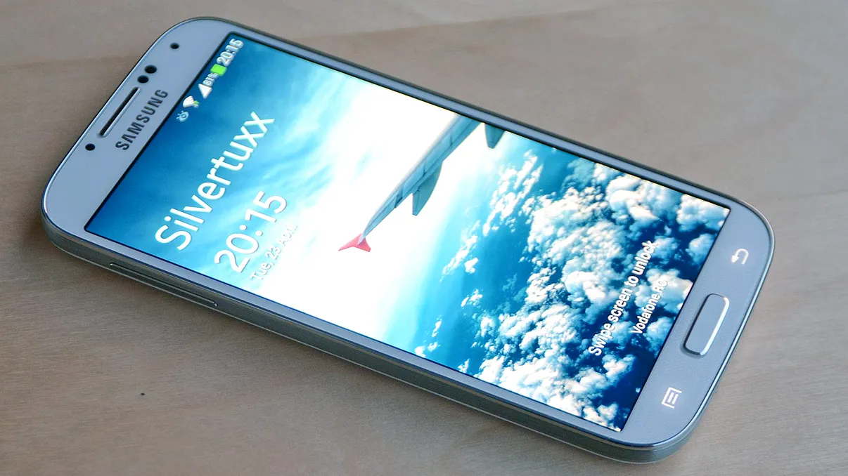 Samsung Galaxy S4 - Primul Galaxy reusit... care inca 