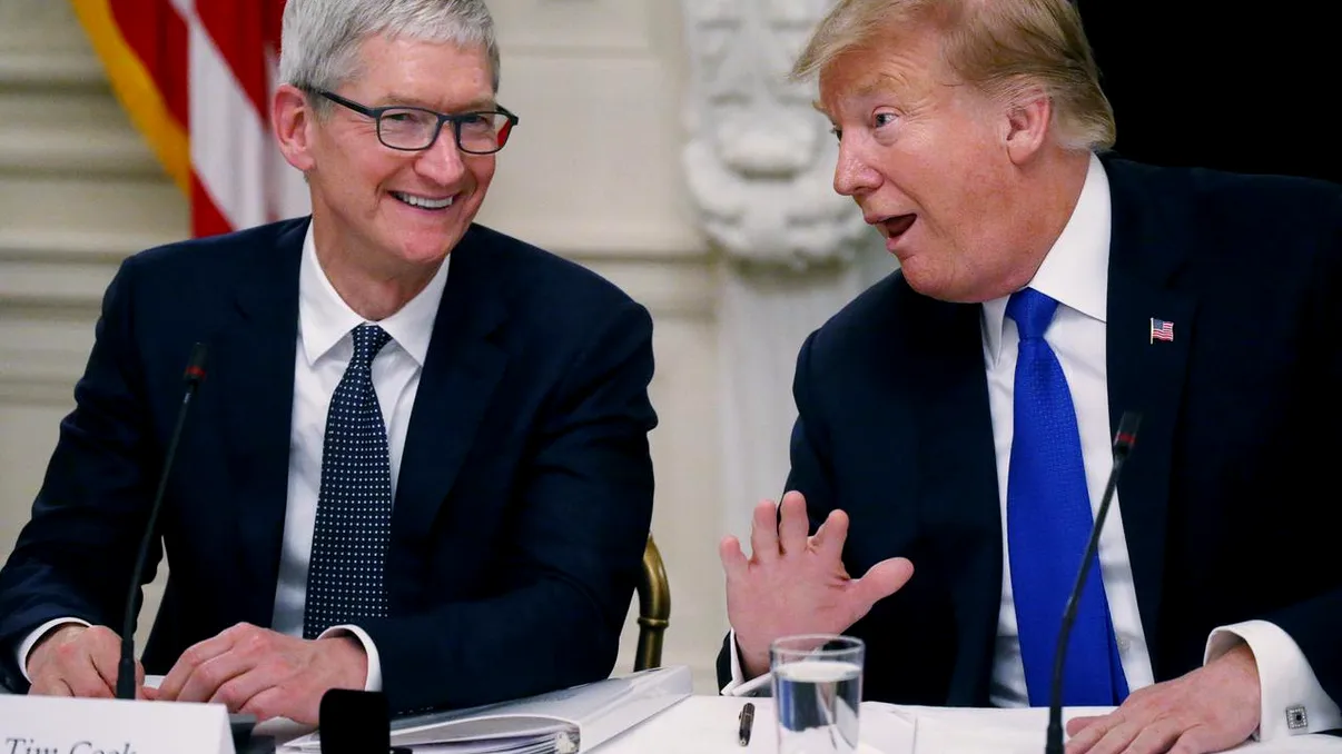 De ce greșește Trump când spune că Apple ar trebui să se ocupe de 5G în SUA
