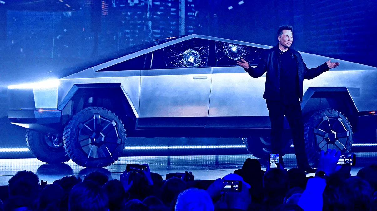 Cum a devenit Elon Musk viral și principalul motor de marketing al Tesla