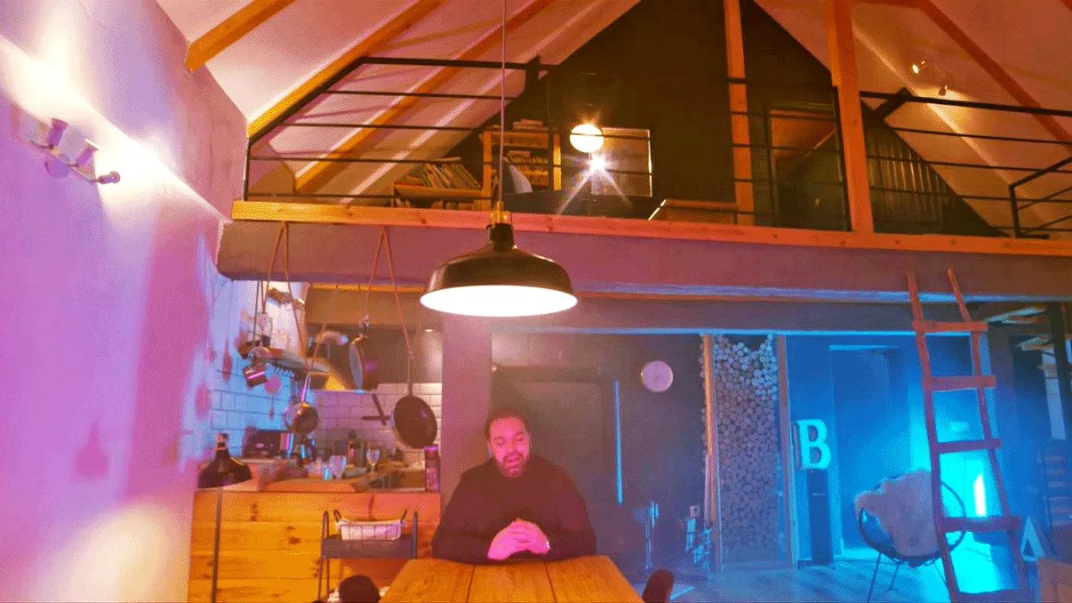 Ce manele au rupt la români de Paște în izolare: Florin Salam a venit cu melodie de înmuiat inimi