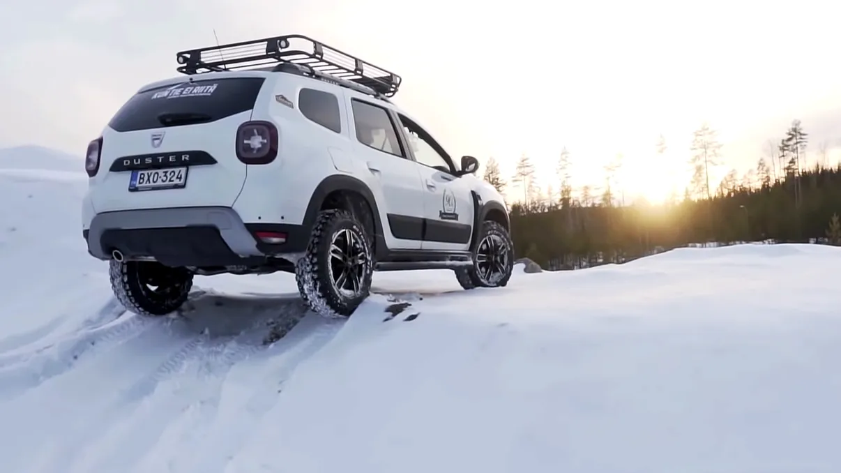 Dacia care te face să zici că nu-i adevărată: așa ceva nu putea să iasă niciodată din fabrica de la Mioveni