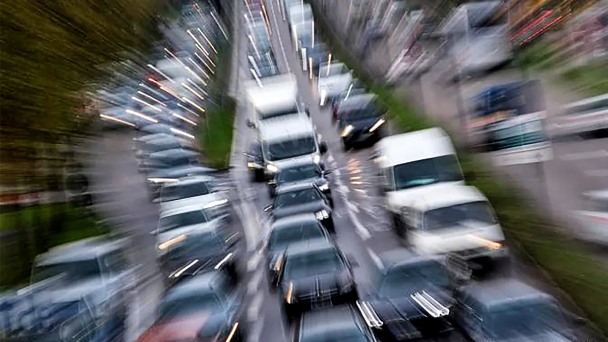 Tendință neașteptată în rândul românilor care vor astfel de mașini SH pe motorină și benzină. Sunt influențați de acest aspect când cumpără autovehiculul?