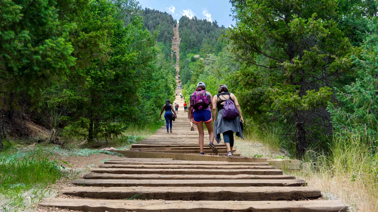Scara care duce spre cer există și are o poveste fascinantă în spate