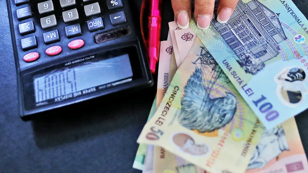 Veste proastă pentru milioane de români. Apare o nouă taxă în România care ne va scutura buzunarele