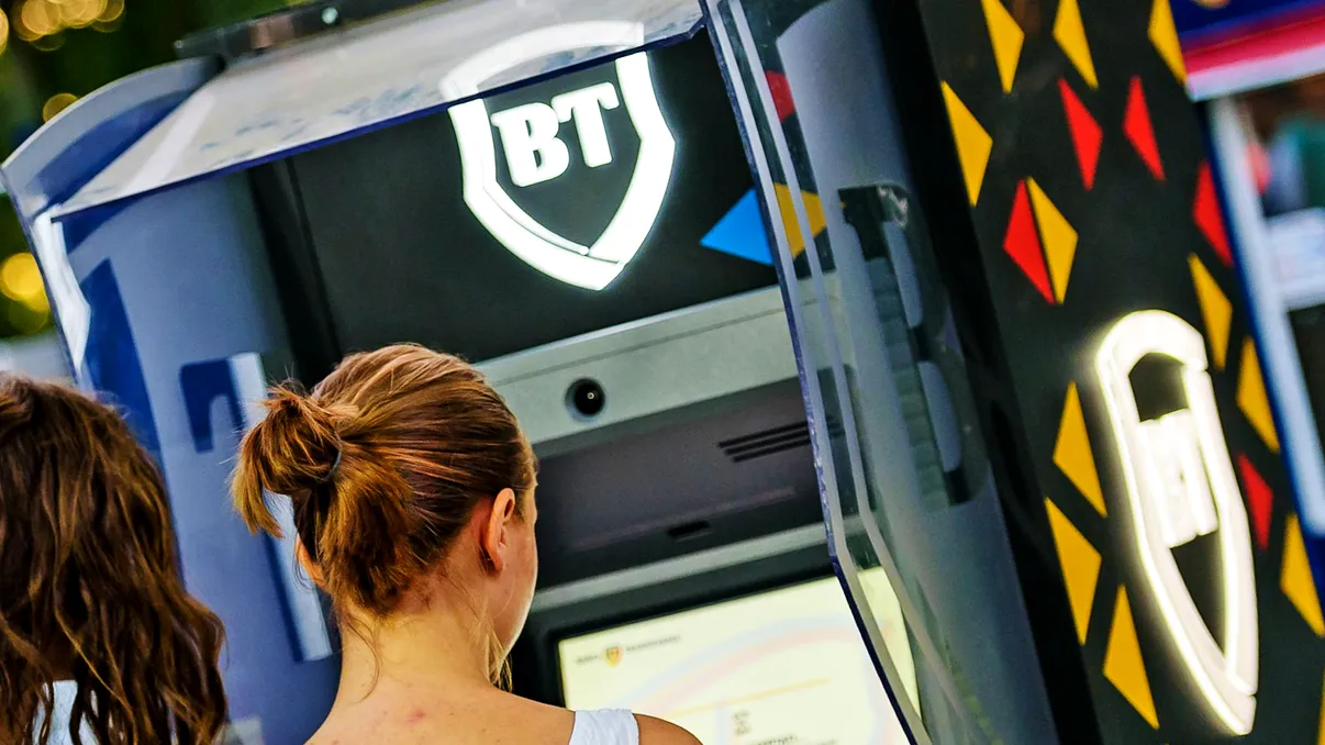 Se întâmplă la Banca Transilvania chiar acum: mutare uimitoare pentru piața din România