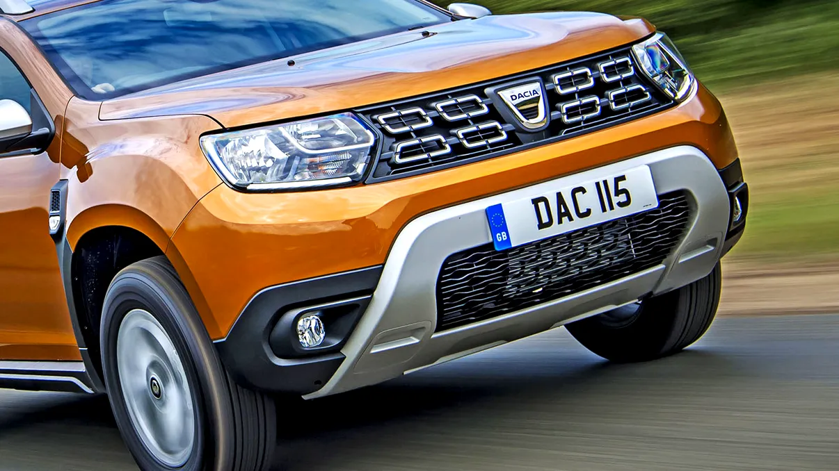 Dacia Duster care îi lasă pe români muți de uimire: ce are special față de modelul de acum