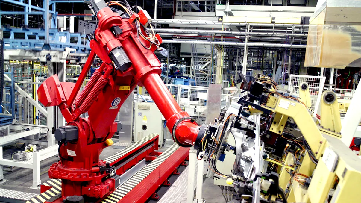 Avertisment de la cel mai înalt nivel: roboții vor înlocui oamenii la locul de muncă mult mai repede