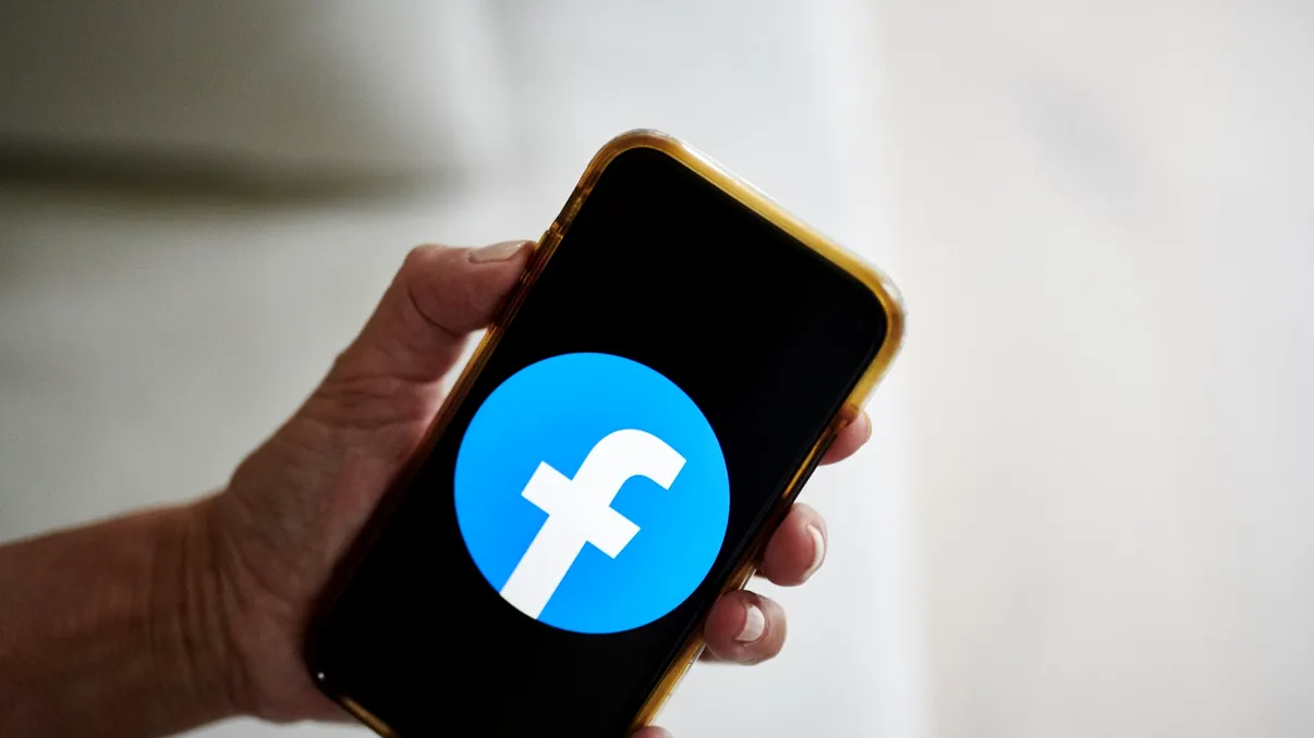 O să-ți dispară mesajele de pe Facebook. S-a aflat acum ce se întâmplă cu adevărat