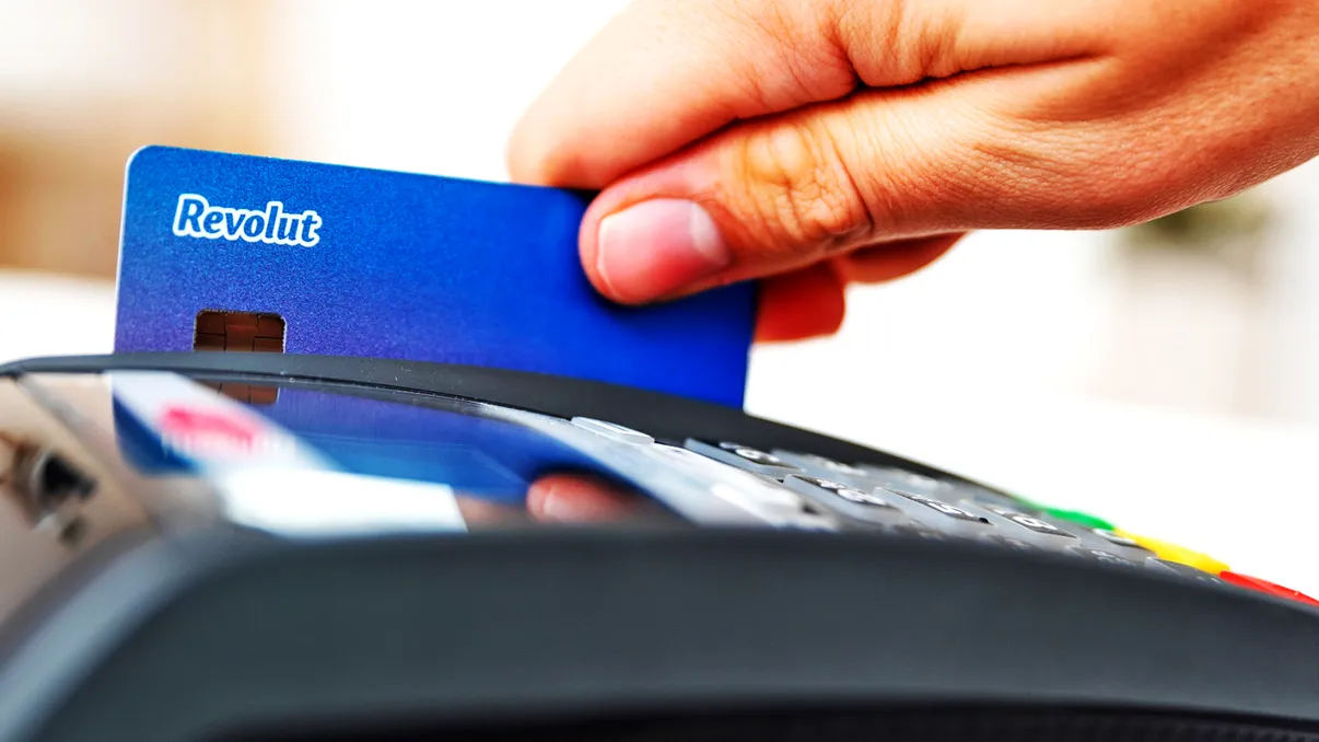 Avertisment pentru toți românii: ANAF e cu ochii pe conturi. Se întâmplă și cu Revolut