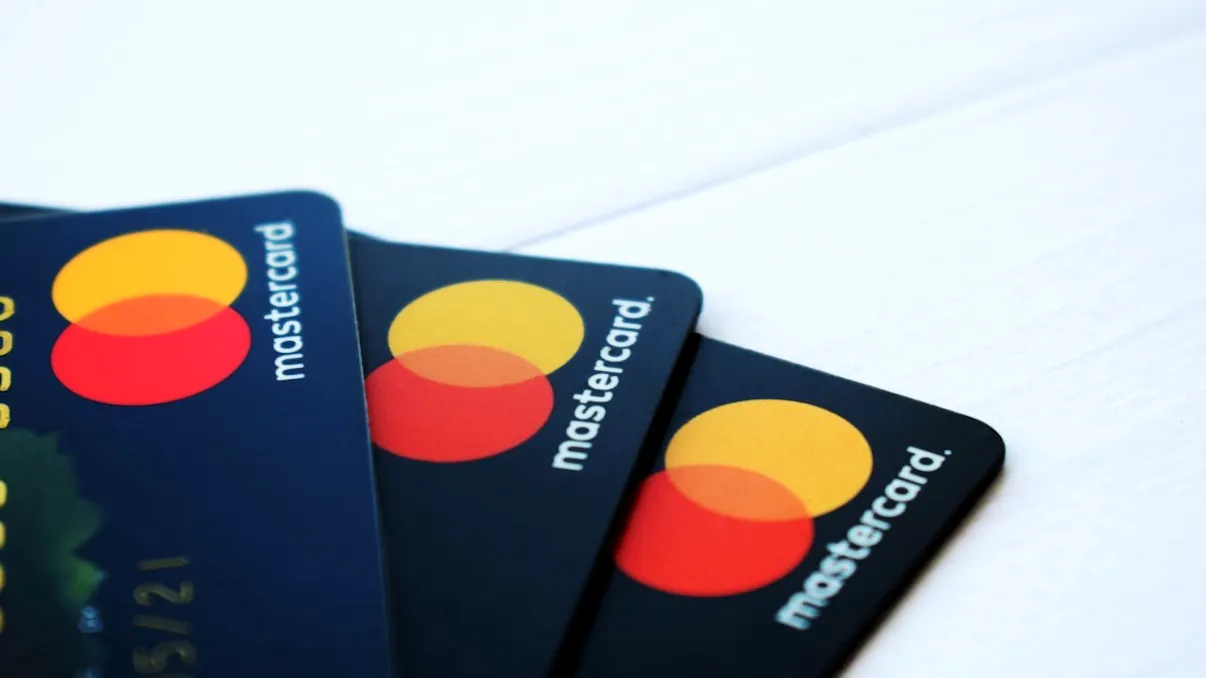 Mastercard ar putea deschide ușa Bitcoin și altor criptomonede: anunțul care ar umfla, din nou, valoarea monedelor digitale