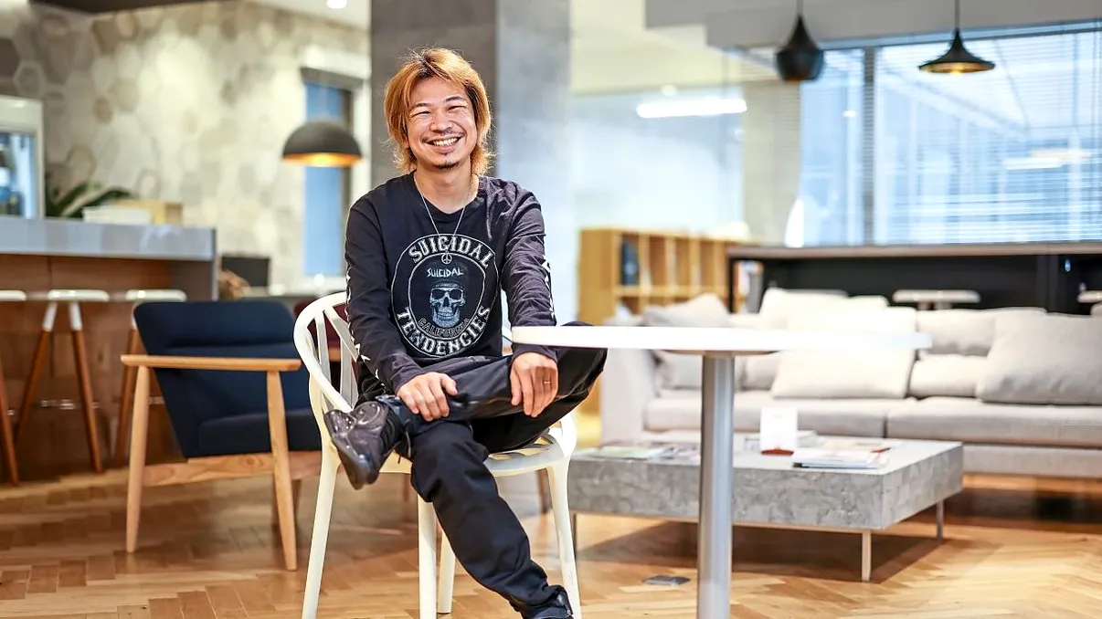 Cum a ajuns un om al străzii șeful unei firme de un miliard de dolari