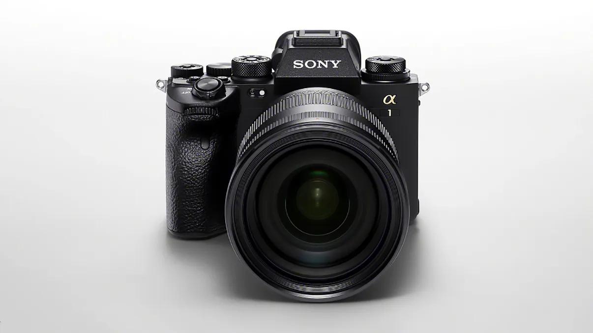 Cea mai bună cameră de la Sony, lansată: full-frame, 50MP și filmare 8K
